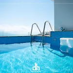 Dream Hotel 4*
