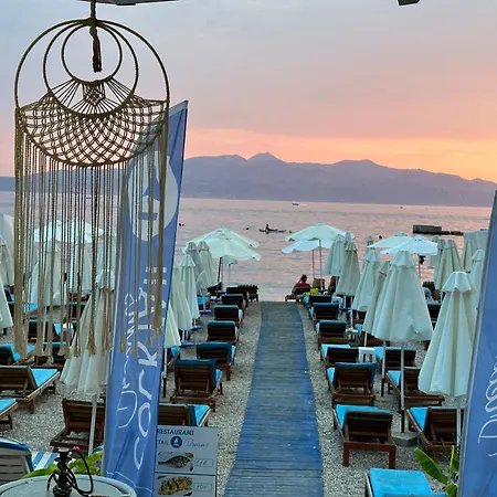 Dream Hotel 4*