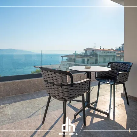 Hotel Dream 4*