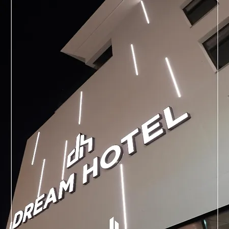Hotel Dream 4*