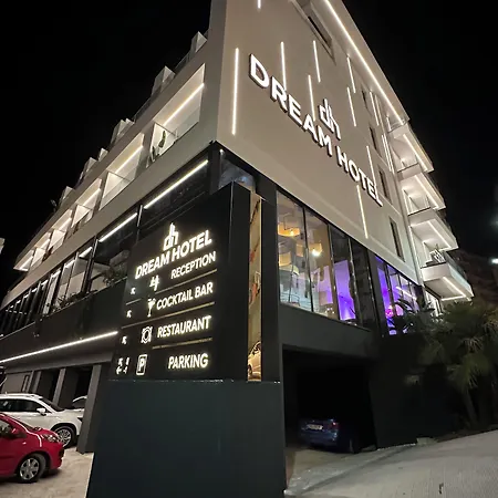 Dream 4* Sarandë