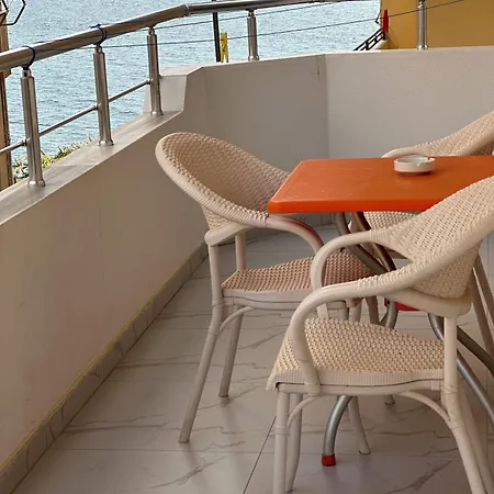 Dream 4* Sarandë