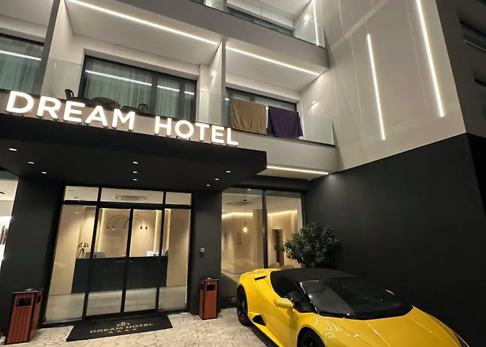 Dream Hotel 4*