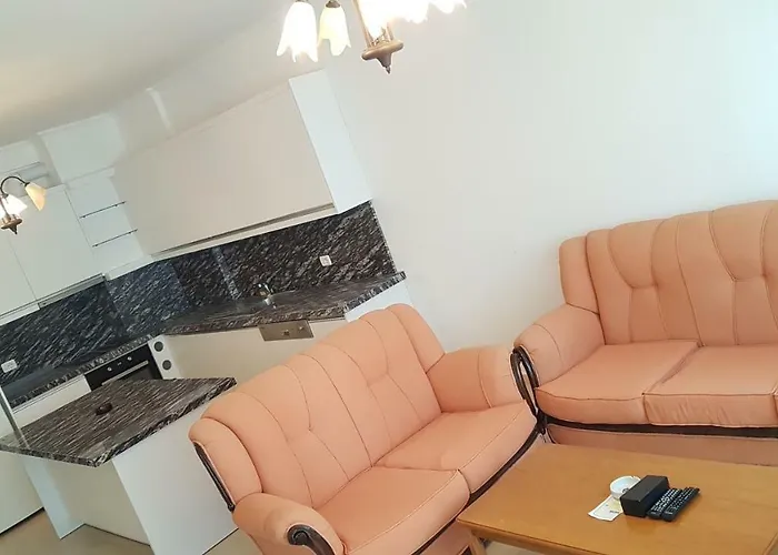 Отель Dream Саранда